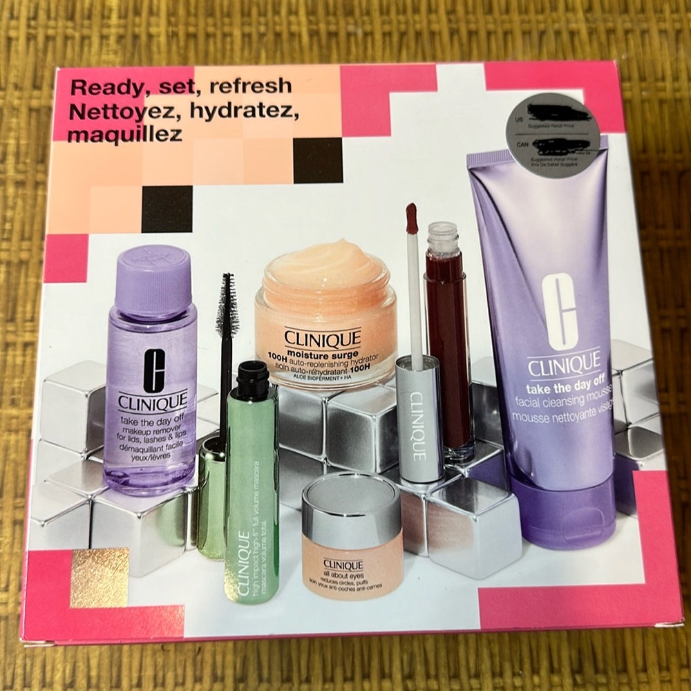NWT Clinique Skincare set